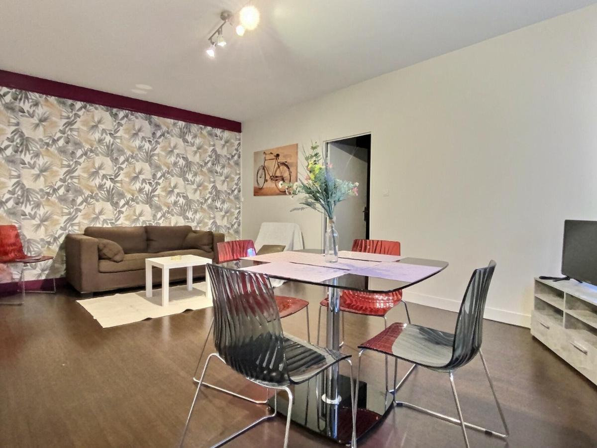 Appartement En Residence, Blois Exterior photo